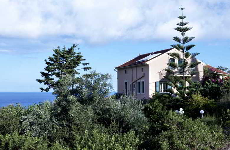 Aparthotel Dafnoudi Hotel Apartments