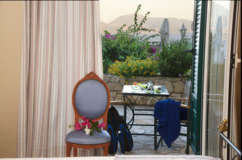 Agnantia Hotel Apartments