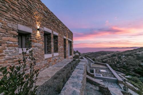 Hotel Tinos Dove Suites