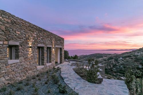 Hotel Tinos Dove Suites