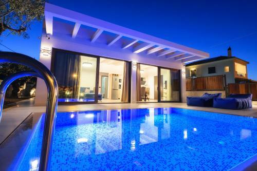 Oresteia Exclusive Villa, A Sublime Retreat
