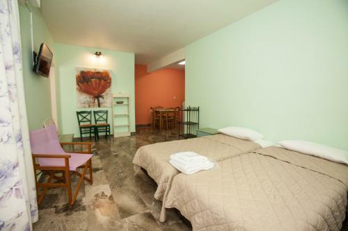 Lido Apartments Tolo