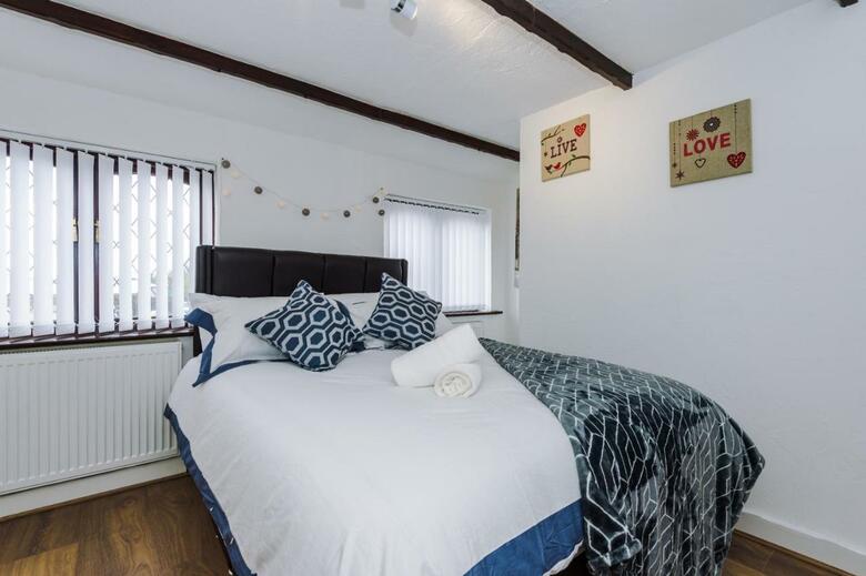 Apartamento Sunshine Cottage By Prime Stay