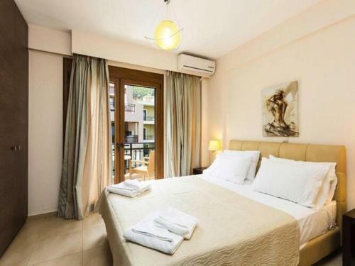 Apartment In Holiday Complex In Vlichada With Parking Space