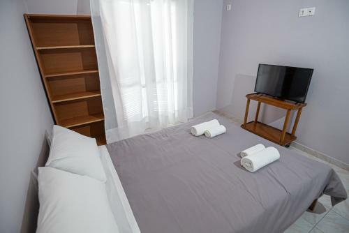 Ari's Apartment