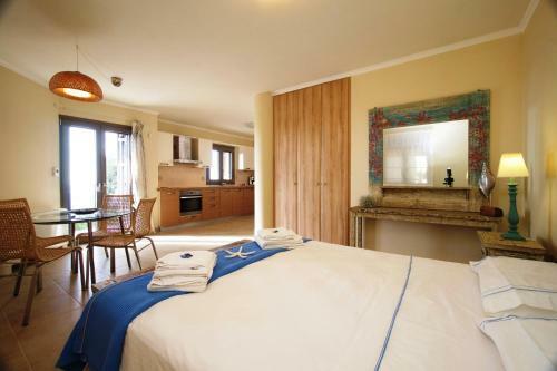 Apartamento Elli's Luxury Houses Petani Beach