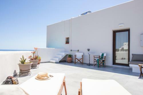 Evita Guesthouse,heated Jacuzzi,sea View, 2pax
