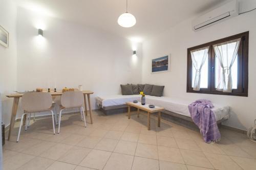Evita Guesthouse,heated Jacuzzi,sea View, 2pax