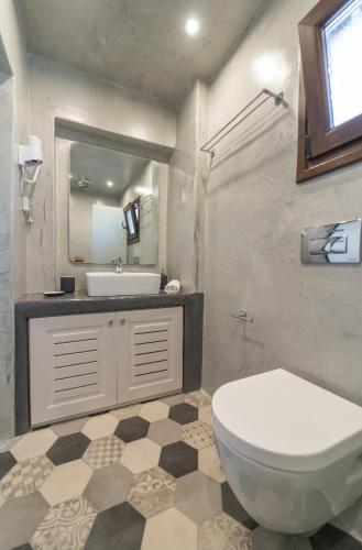 Evita Guesthouse,heated Jacuzzi,sea View, 2pax