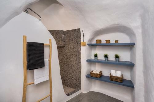 Villa Mystagoge Cave Pool/jacuzzi, Cellar And Hammam