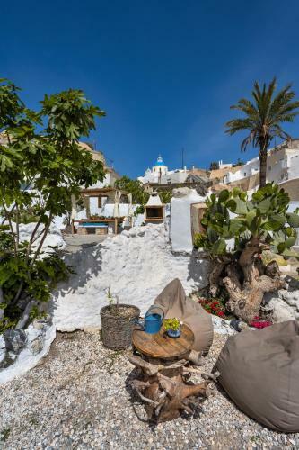 Villa Mystagoge Cave Pool/jacuzzi, Cellar And Hammam