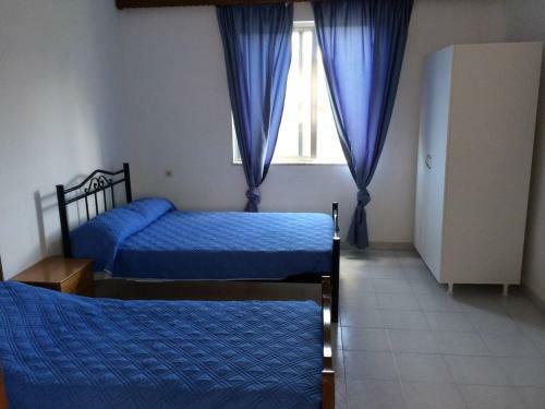 House With Sea View Close To Platanias