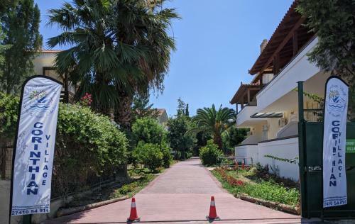 Hotel Corinthian Village