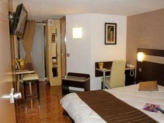Comfort Hotel Les Mureaux-flins