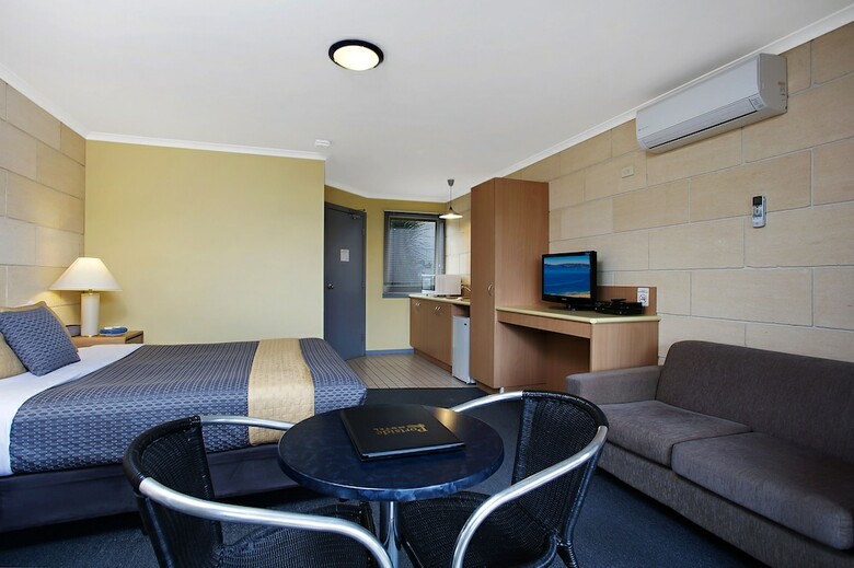 Portside Motel