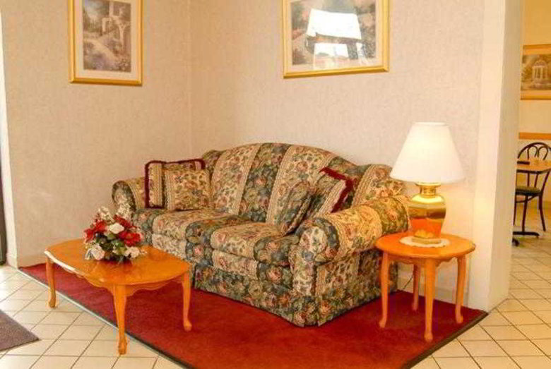 Posada Quality Inn Maysville