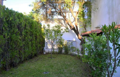Sonia's House With Garden