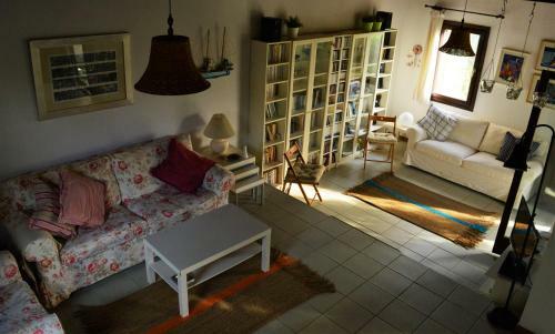 Sonia's House With Garden
