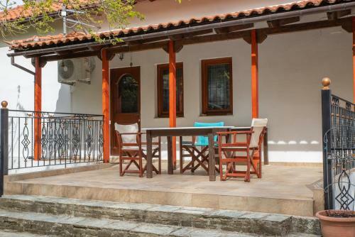 Sunray Luxury Apartment Zagora With Piano