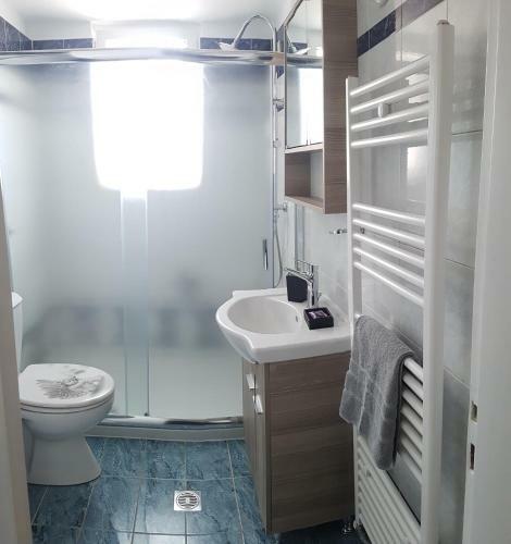 Mahe Apartment