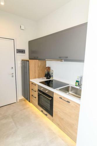 Superior Modern Apartment In The Center With View.