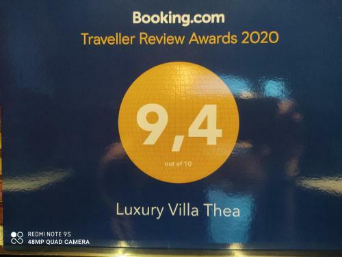 Luxury Villa Thea