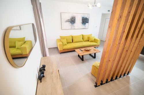 *oasis* Best View Jacuzzi New Central Apartment
