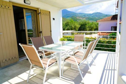 Charikleia's 2 Bedroom Appartment In Pelion