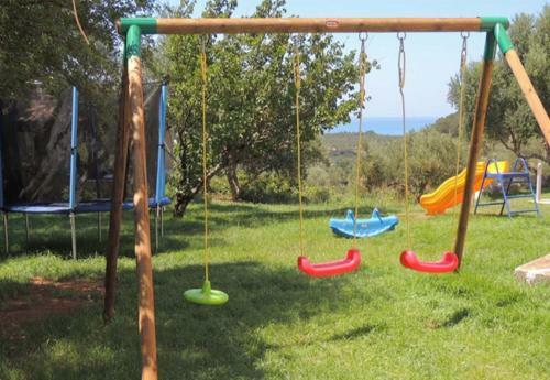 Provarma Hills Luxury Villa Gerani