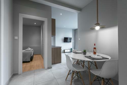 Penthouse Apartments, The Luxury Suites