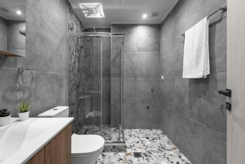 Penthouse Apartments, The Luxury Suites