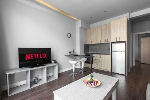 Penthouse Apartments, The Luxury Suites