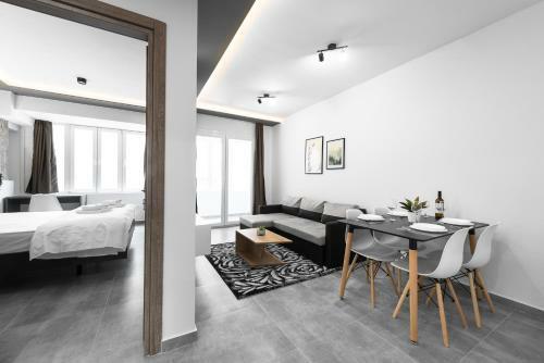 Adelle Apartments, The Luxury Suites