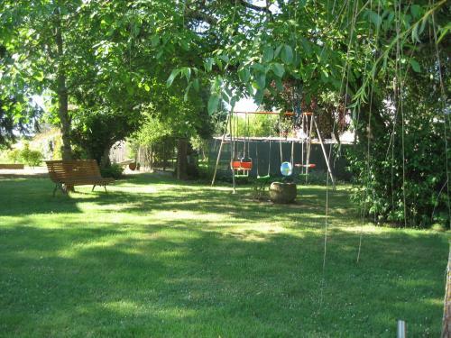 Hostal La Dor�pontaise