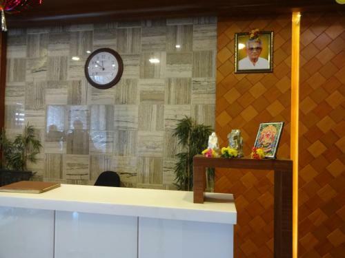 Hotel Ragavendra Residency