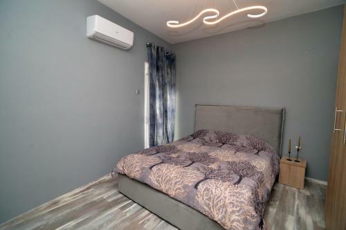 Luxury Apartment St Demetrios Downtown