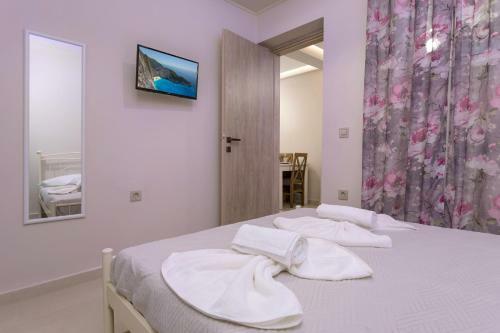 Evia's Apartment - New Apartment In Town!