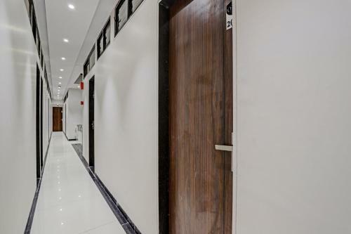 Collection O 87603 Ospite Hotel