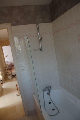 Hostal Chambre D'h�tes Au Milieu Des Vignes