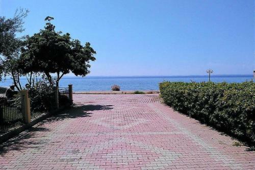 Apartment In Gerakini , 50 Meters Far From Beach