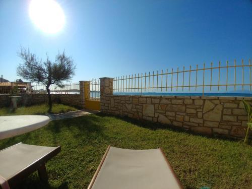 Apartamento Nikotsaras Beach House Since 1930