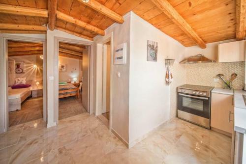 Efi Apartments