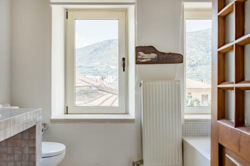 Villa Minimalist Stone Country House