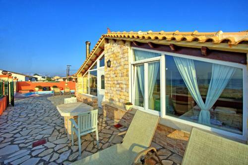 Beach Villa Athanasia - Villa With Private Pool On The Beach