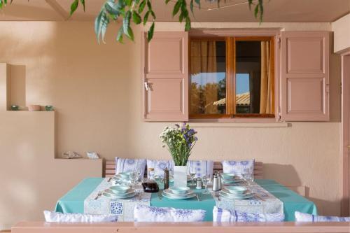 White Sand Villa. Spacious Villa With Prive Pool.