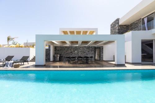 Rock Bay Villas - Luxury Villas In Crete