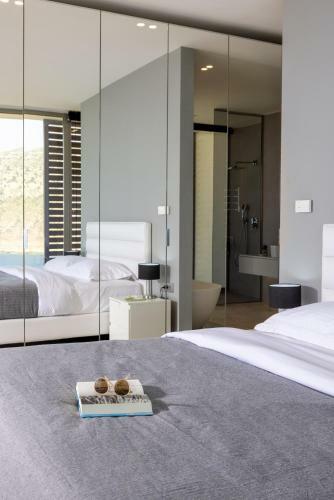 Rock Bay Villas - Luxury Villas In Crete