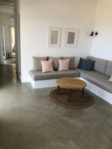 Theros Apartments
