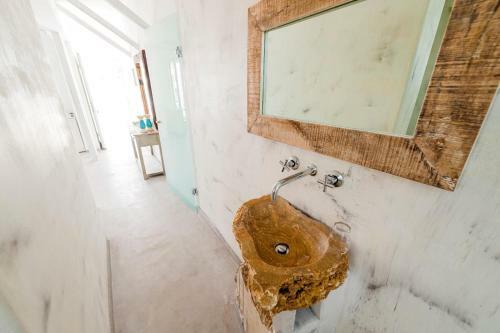 Hotel Kouros Home & Suites