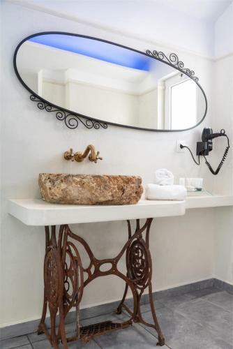 Hotel Kouros Home & Suites